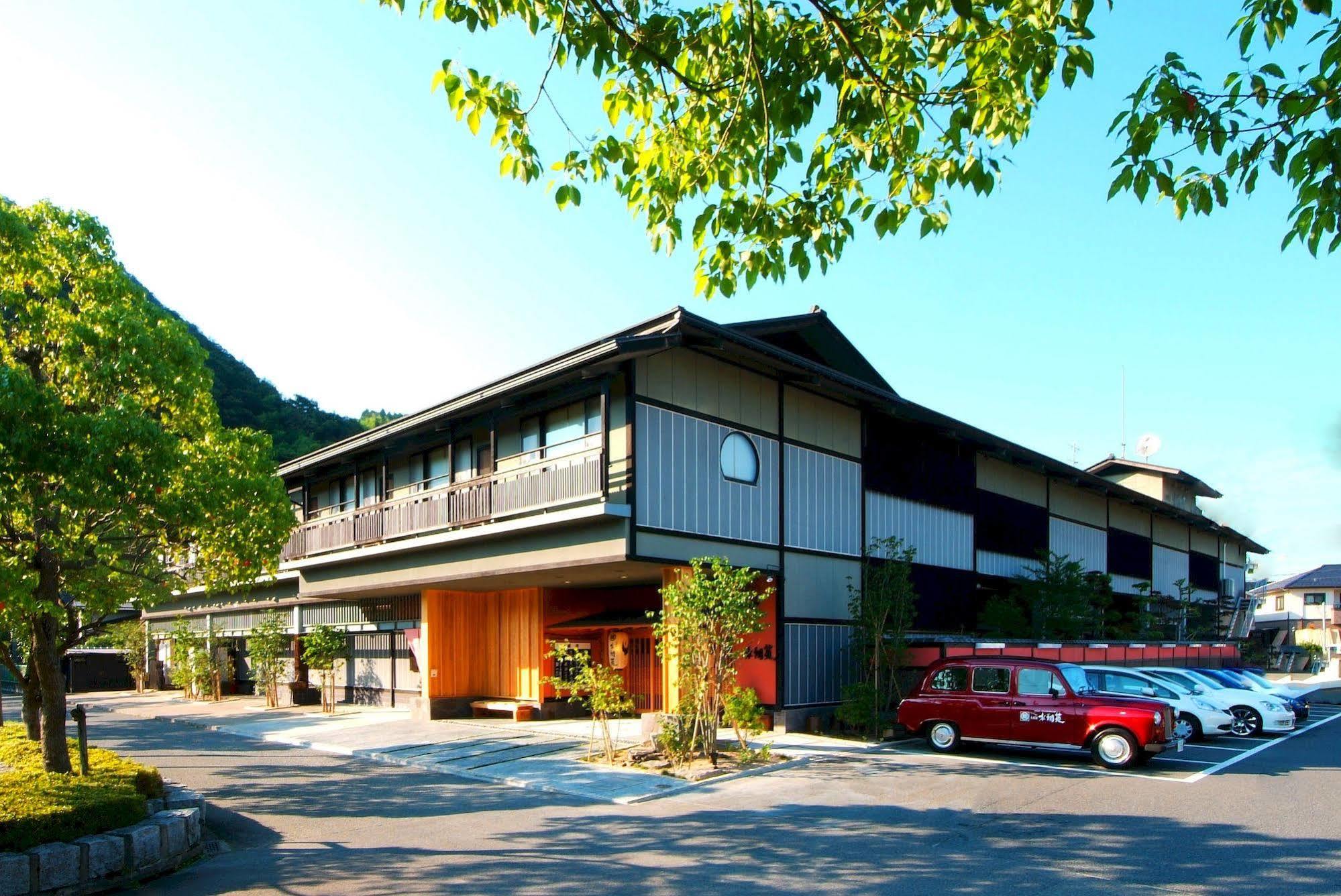 Onishiya Suishoen Toyooka  Bagian luar foto